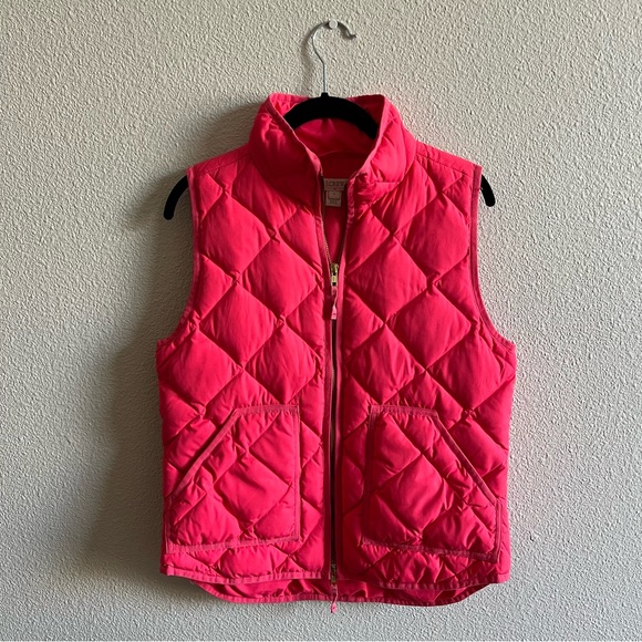 J. Crew Excursion Down Blend Quilted Puffer Vest Coral Small Style #92465 - Picture 3 of 9